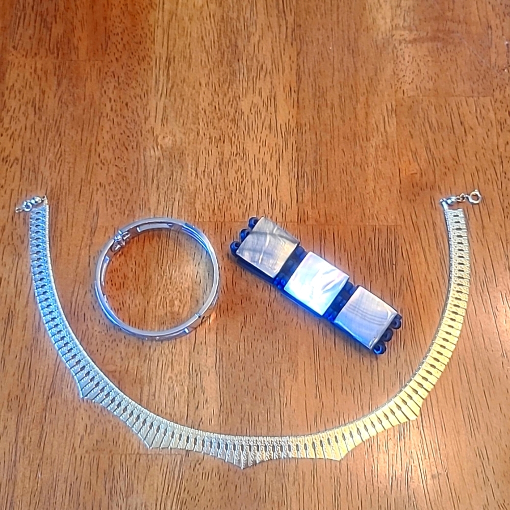 Miscellaneous jewelry - two bracelets and one necklace